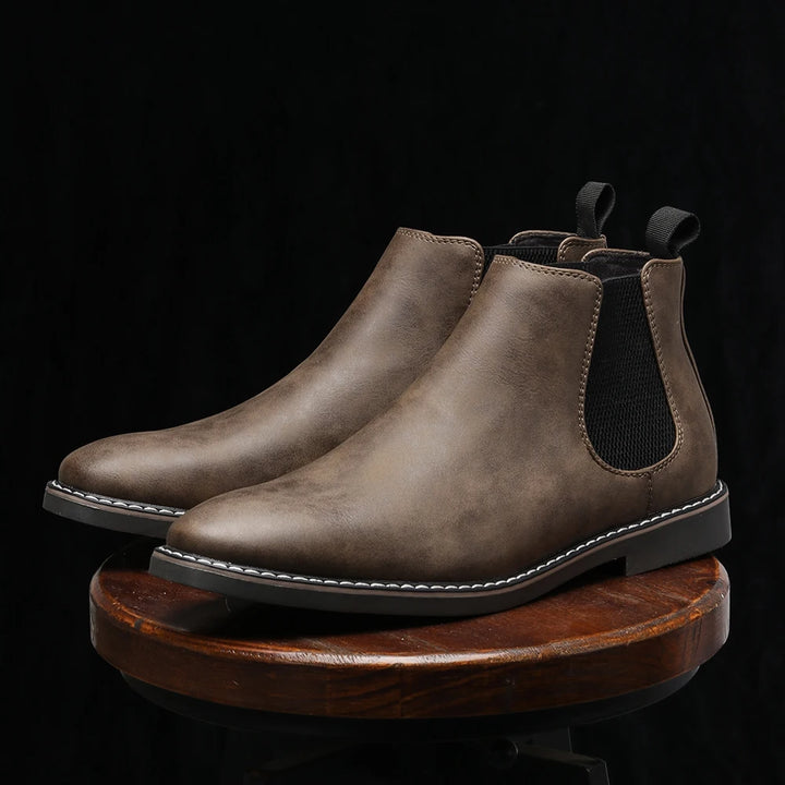 Colton Chelsea Boots